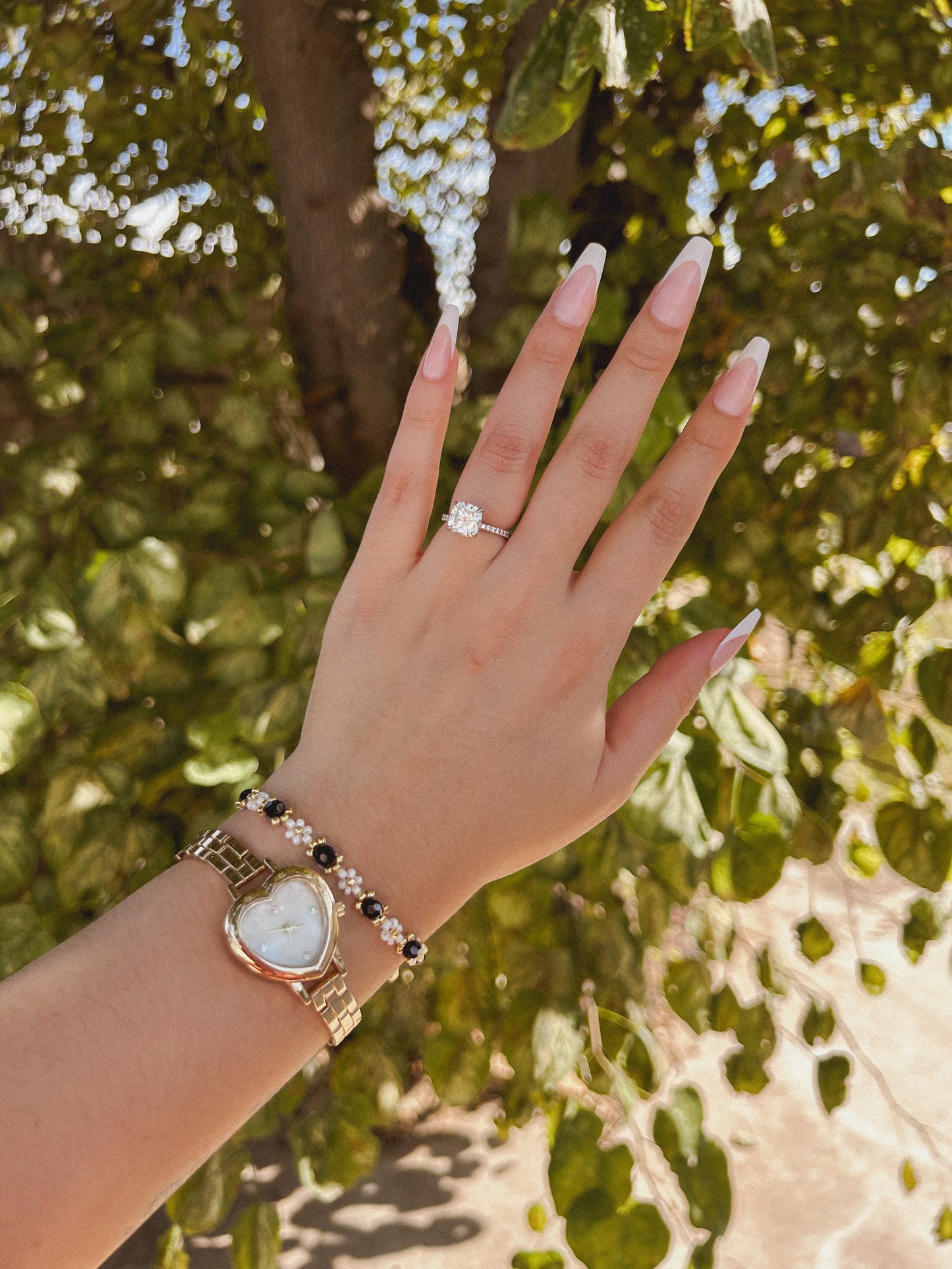 Crystals and flowers Dainty Bracelet